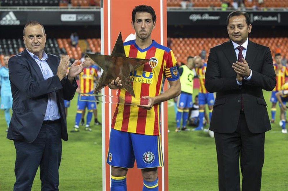 Parejo, capitaine de Valence, pourrait être le dernier joueur à passer de 'che' à 'blaugrana'. EFE