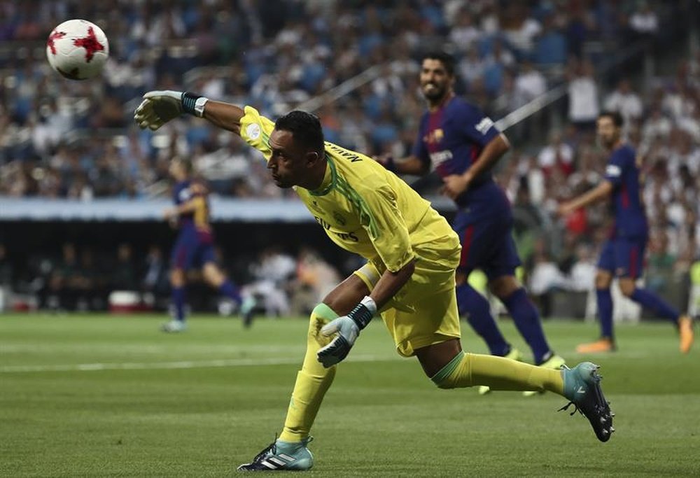 Keylor también repasó la actuación del Madrid en la Supercopa. EFE