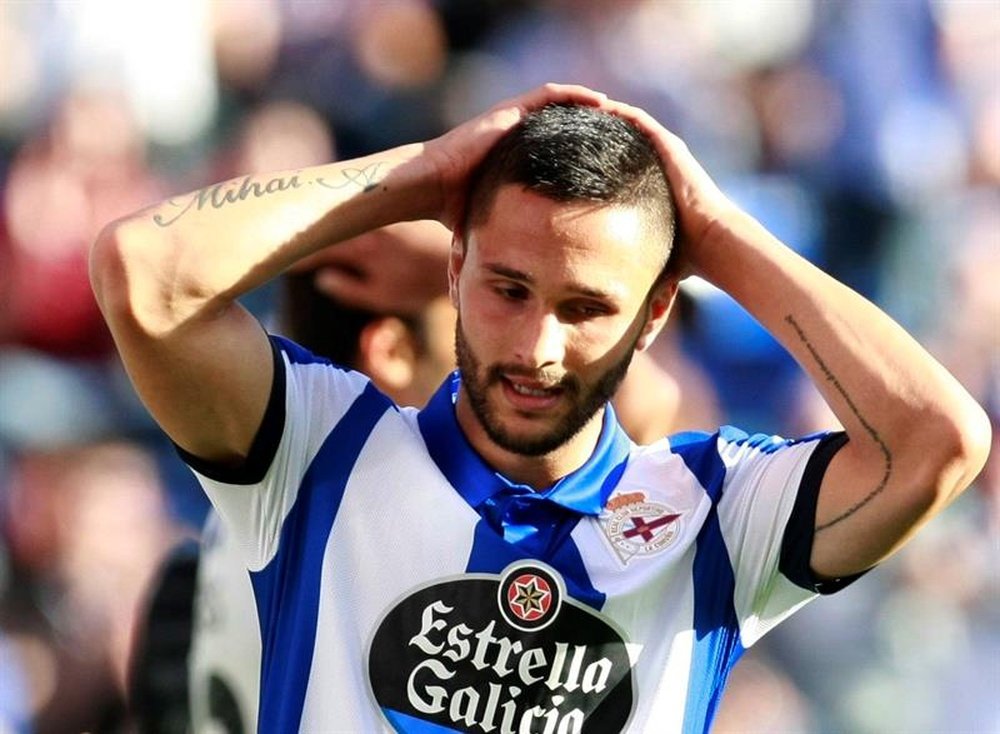 Andone is tempted by a move to Burnley. EFE/Archivo