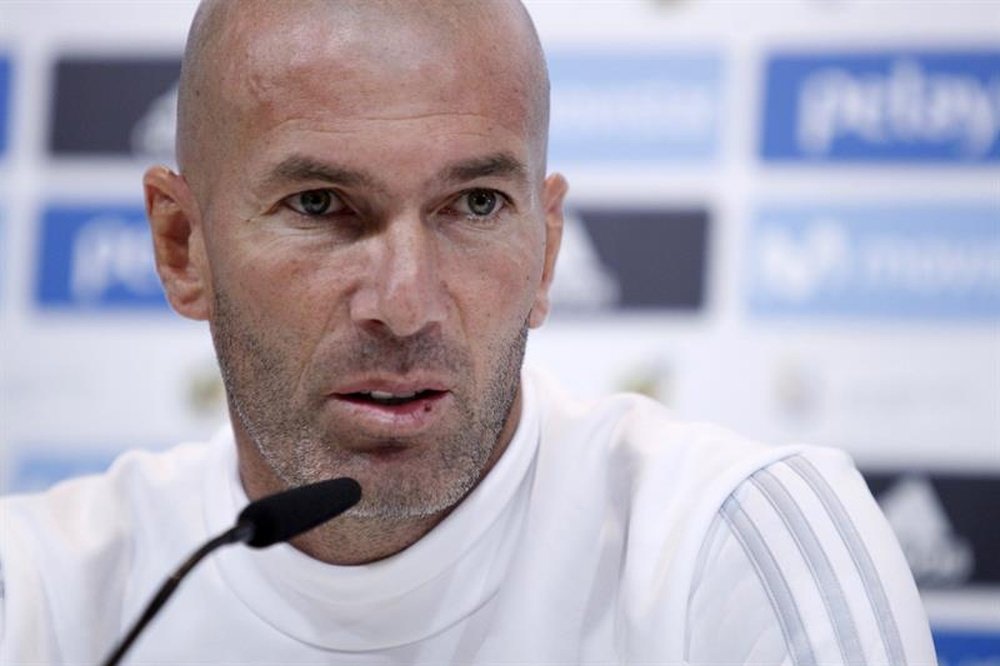 Zidane shows Real support to Barcelona victims. EFE