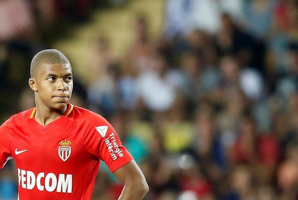 Mbappe was forced to leave training after the bust up. EFE/Archivo