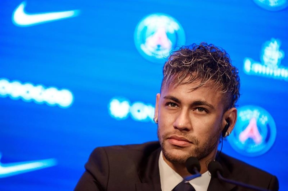 Barcelona ainda não digeriu a saída de Neymar Jr. EFE