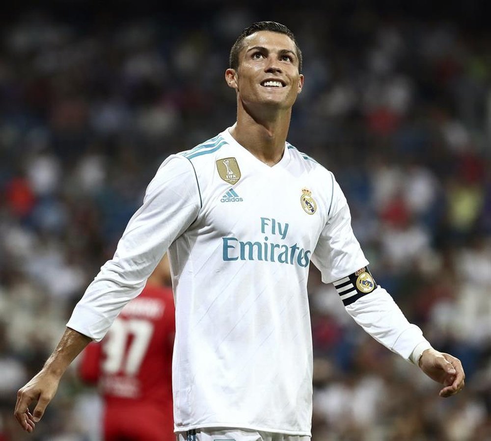 Cristiano reapareció en el Bernabéu, y gozó del apoyo incondicional del Madridismo. EFE