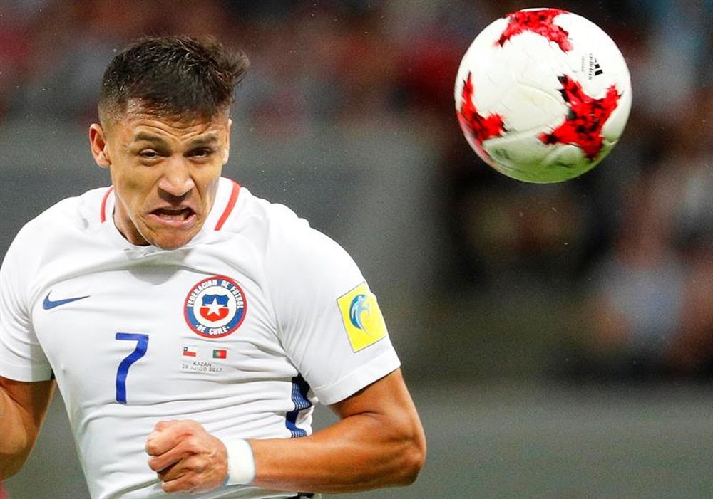 Sanchez's transfer collapsed on Deadline Day. EFE