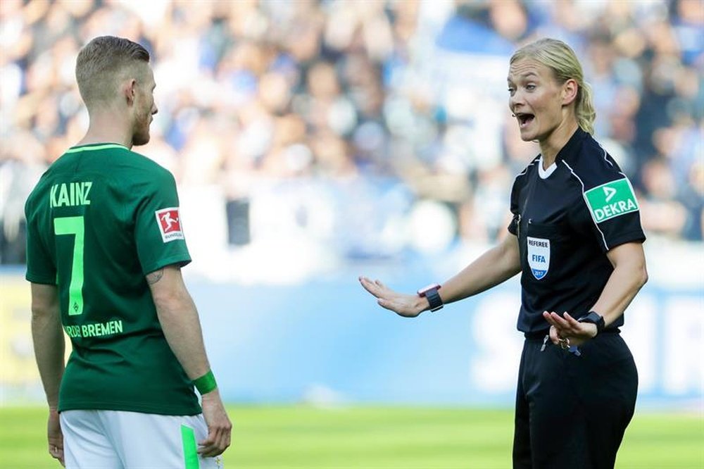 There are female officials and physios, so why not have more female coaches in the men's game?