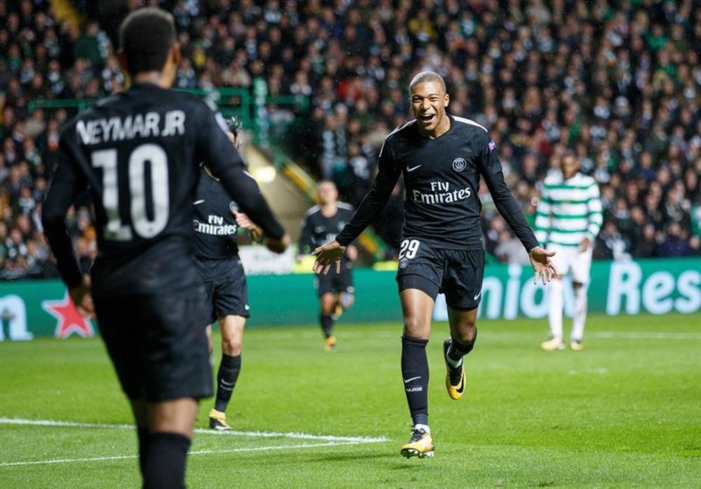 PSG won the reverse fixture 5-0 at Celtic Park. EFE