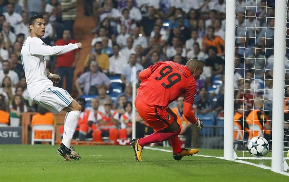 Cristiano se mostró ambicioso, aunque proclamó el partido a partido. EFE