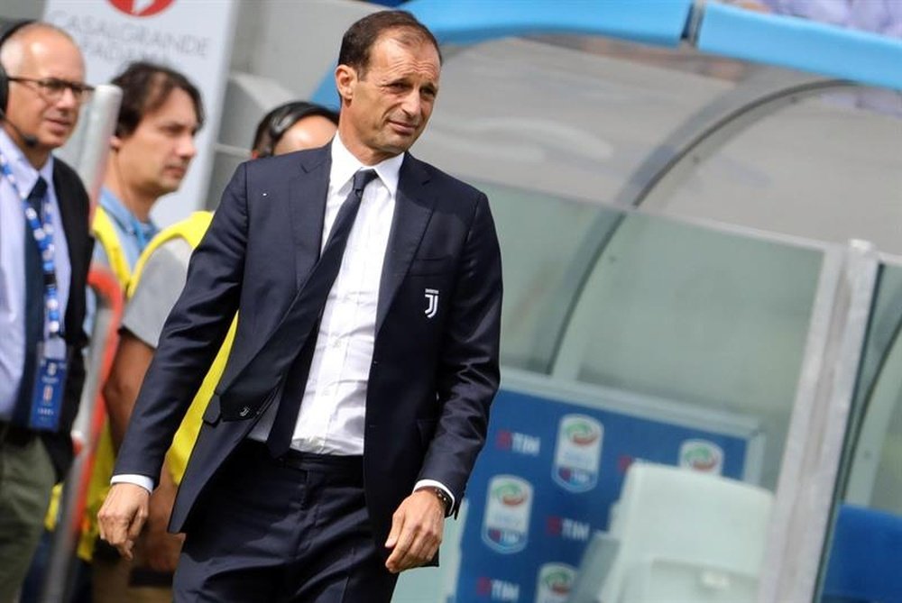 Allegri fears VAR is turning football into baseball. EFE/Archivo
