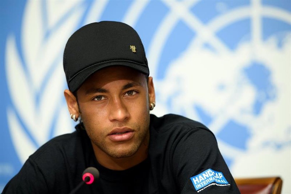 Neymar mandó un mensaje de apoyo a México. EFE/Archivo