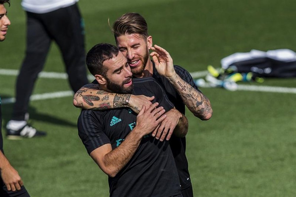 Ramos et Dani Carvajal durant un entraînement du Real Madrid. EFE