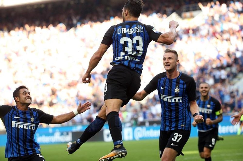 D'Ambrosio foi o 'herói' do Inter. AFP