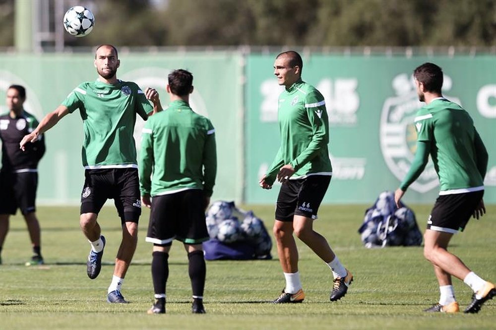 El Sporting de Lisboa irá al mercado invernal. EFE