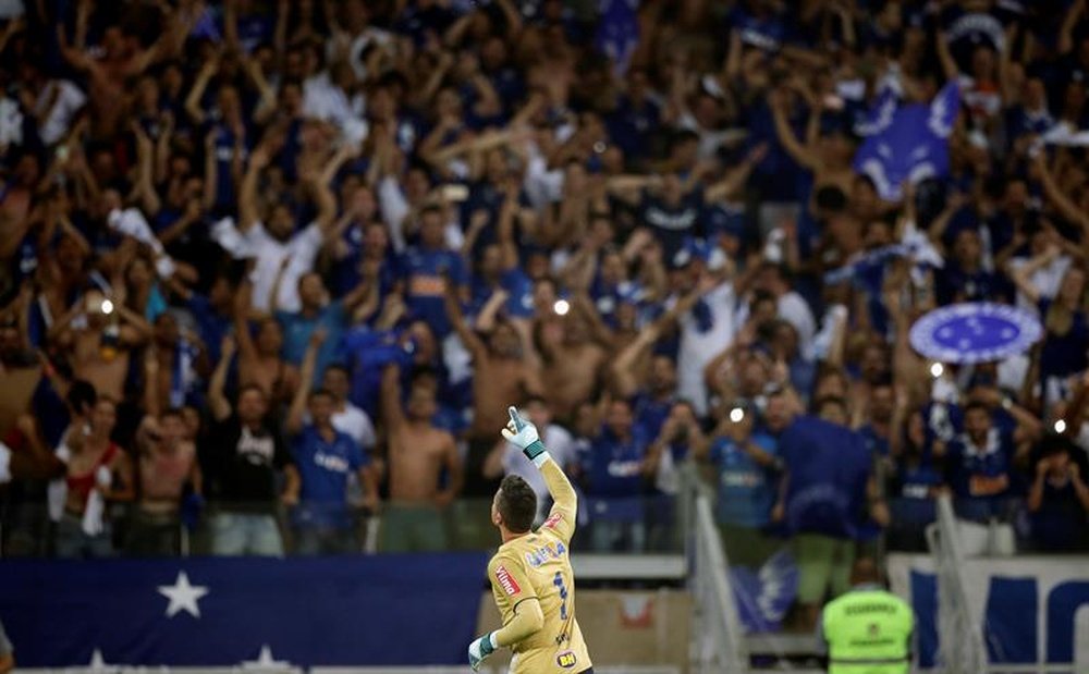 La leyenda de Cruzeiro que le ganó la batalla al alcohol y la depresión. EFE
