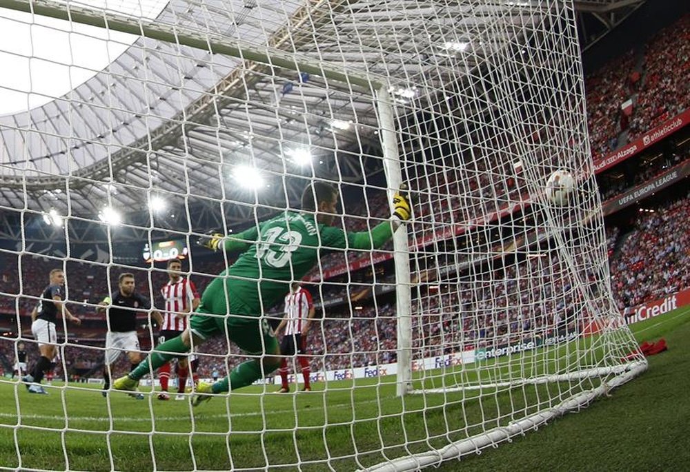 El Athletic empató a dos ante el Östersund. EFE