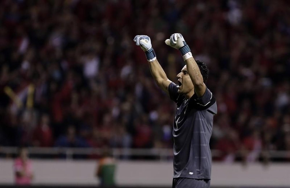 Keylor Navas and Costa Rica will play at next summer's World Cup. EFE/Archivo