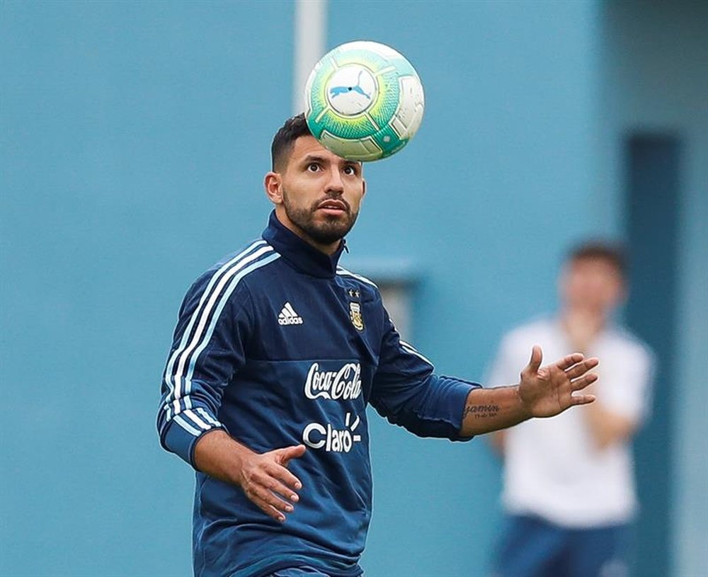 Aguero back in training. EFE