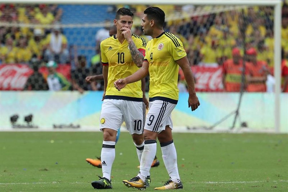 Le Pérou et la Colombie s'affrontent au stade Nacional. EFE
