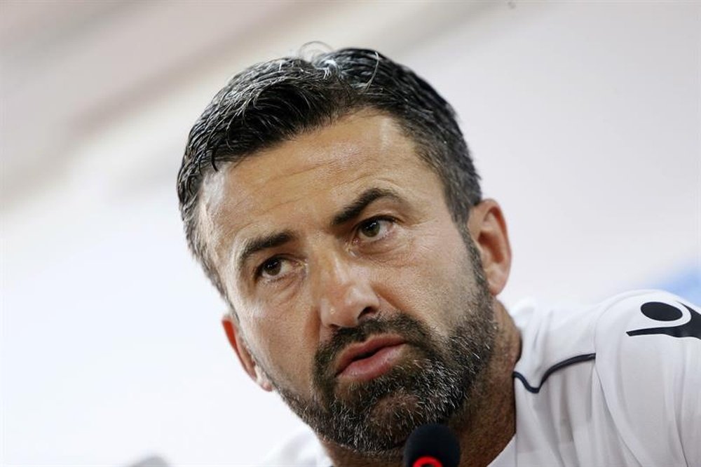 Panucci, cuestionado en Albania tras las últimas dos derrotas en los amitosos. EFE