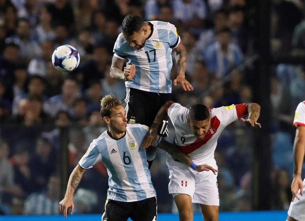Complicada situación para Argentina en el Mundial. EFE