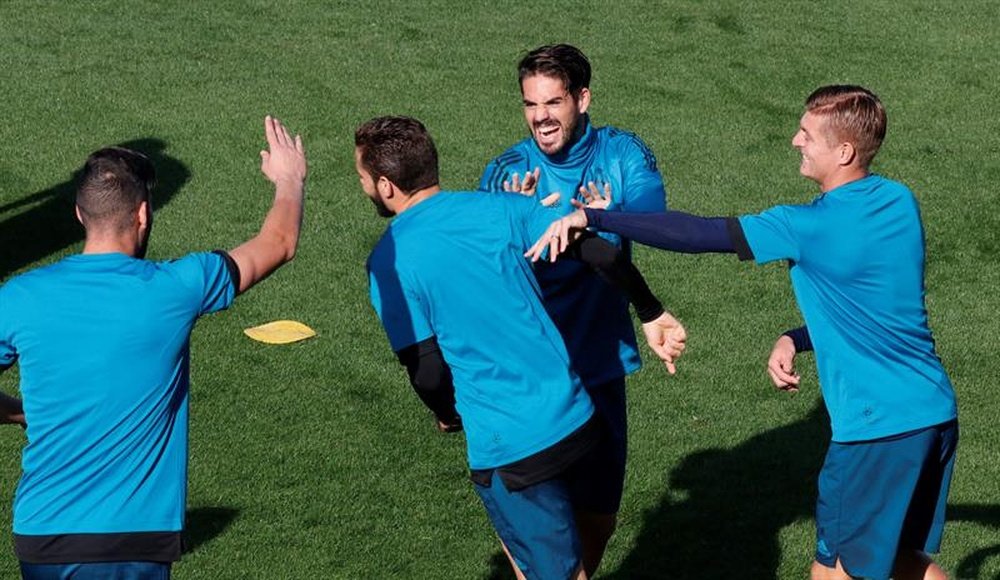 Isco and Nacho could be fit for Tuesday. EFE