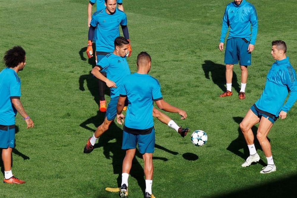 Achraf veut voir Cristiano rester à Madrid. EFE