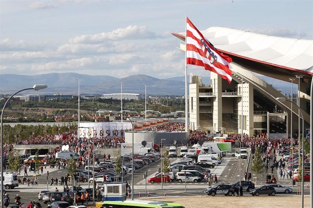 El Atlético ha preparado una gran fiesta para la visita del Valencia. EFE