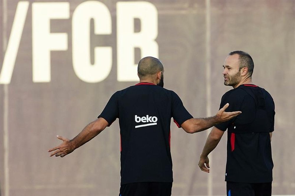 Mascherano habló sobre la salida de Neymar. EFE/Archivo