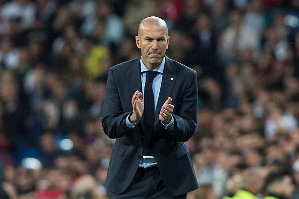 Zidane se llevó el premio al mejor entrenador del año. EFE/Archivo