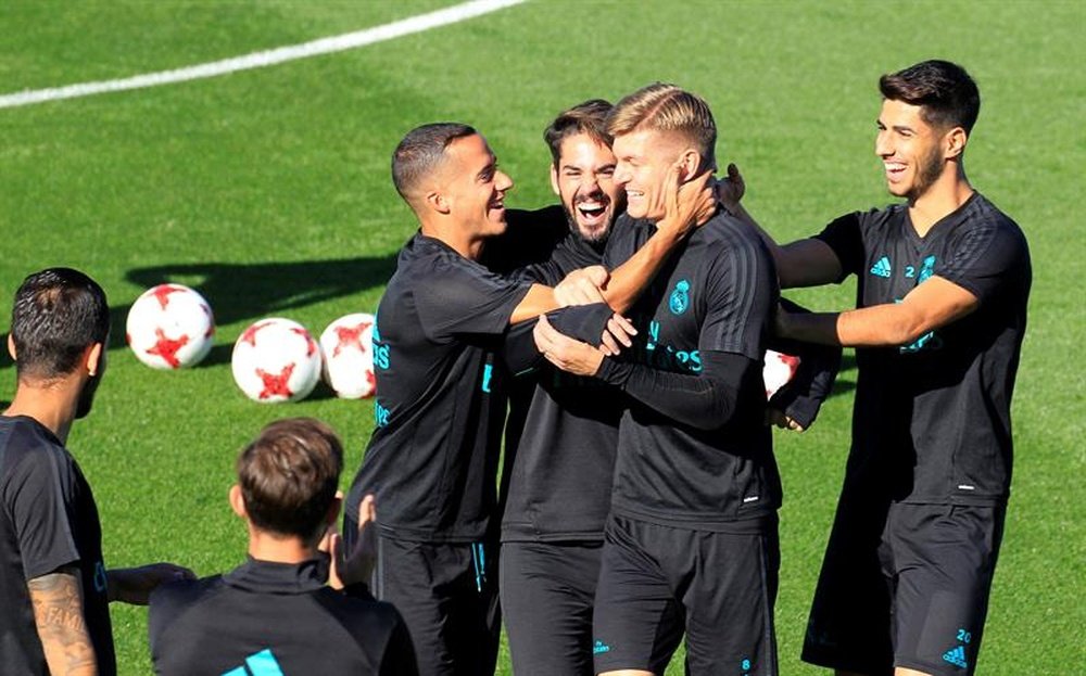 Mourinho is very fond of the Madrid man. EFE