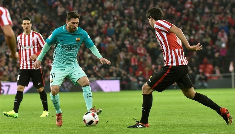 Barca want to stay top of La Liga. EFE