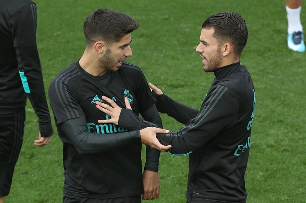 Young stars Marco Asensio and Daniel Ceballos in Real Madrid training. EFE