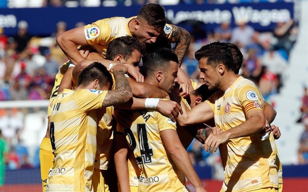 Cristian Stuani anotó el definitivo tanto de la victoria del Girona. EFE