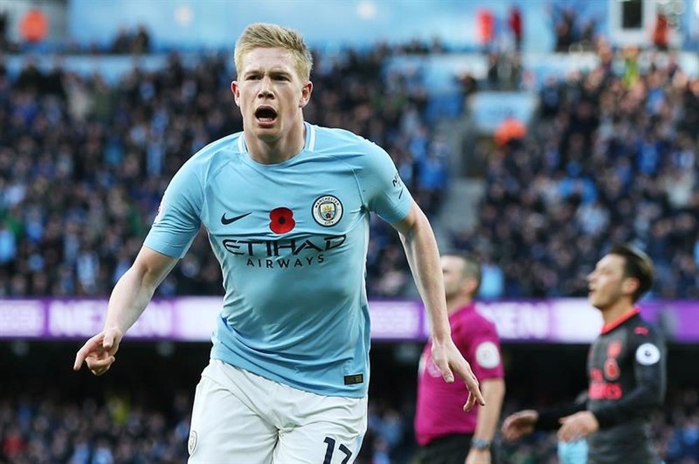 De Bruyne is close to signing a bumper new deal at the Etihad. EFE/EPA