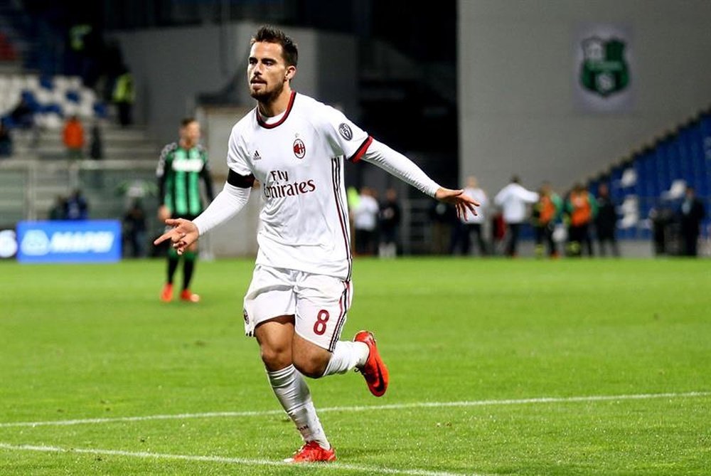 Un gran gol de Suso asentó el triunfo del Milan en el Mapei Stadium. EFE