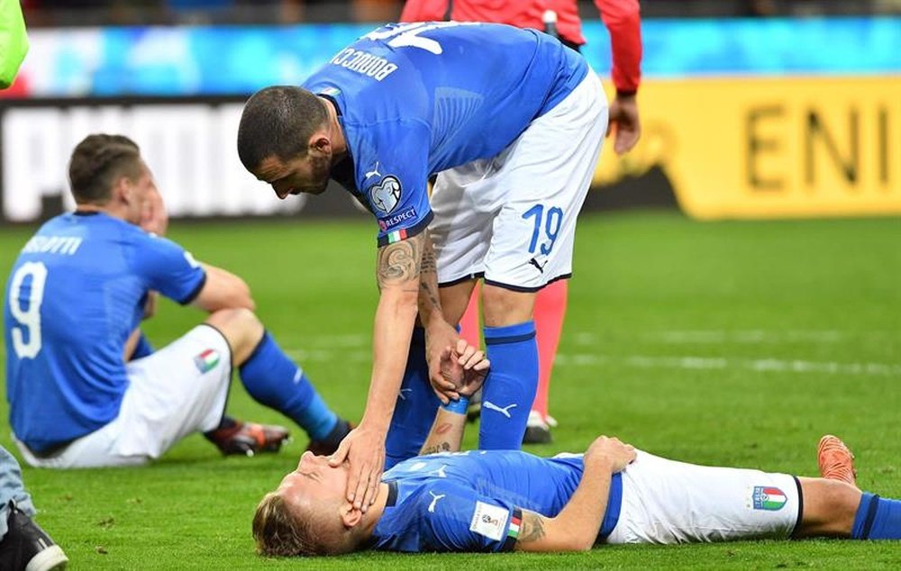 Paolo Cannavaro deixou duras críticas à Seleção Italiana. EFE