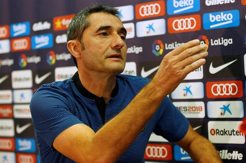 Valverde has told Barcelona fans not to worry about Messi. EFE
