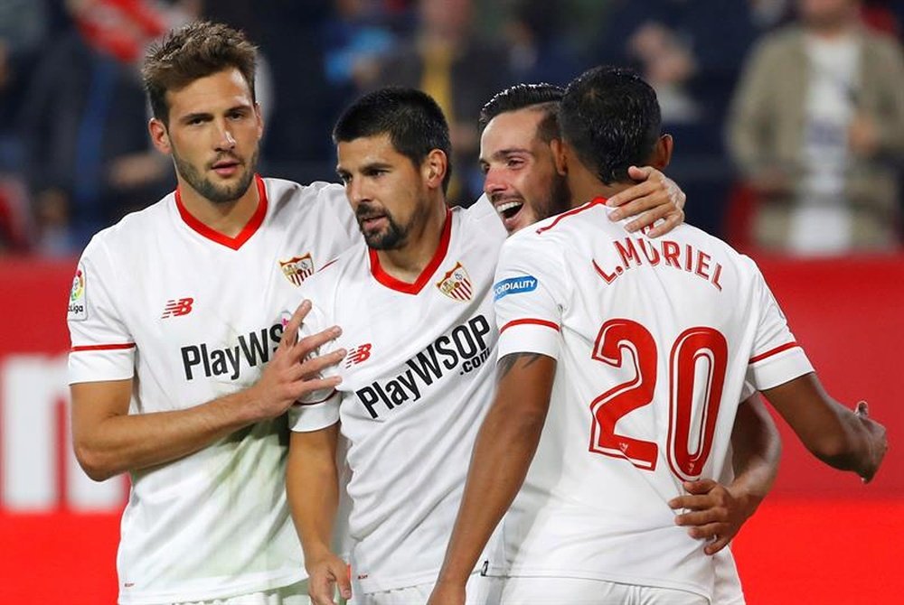 El Sevilla espera derrotar al Liverpool en su feudo. EFE