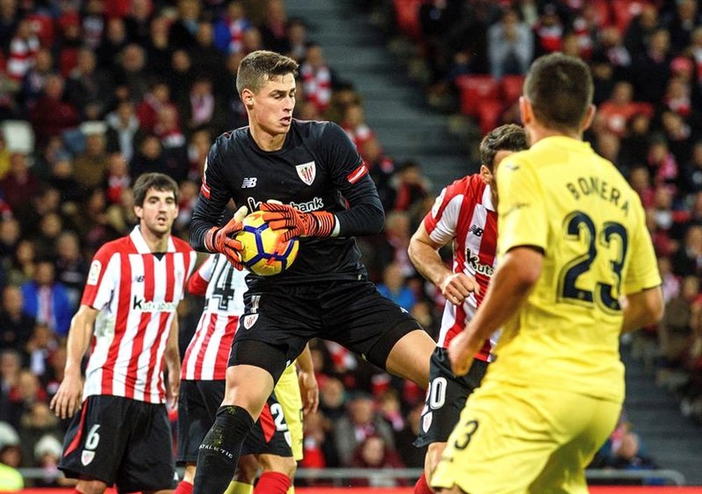 The Bilbao keeper is close to joining Madrid in January. EFE