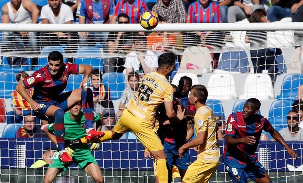 Chema Rodríguez es el único del Levante que lo ha jugado todo. EFE/Archivo