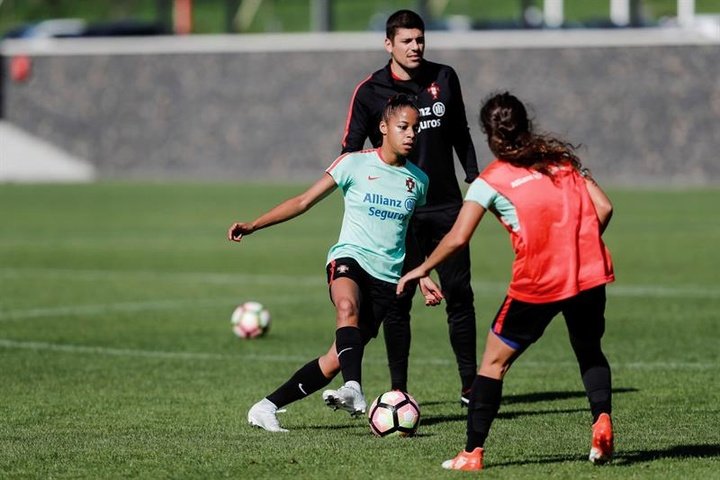 Jéssica Silva renueva con el Levante hasta el 2019