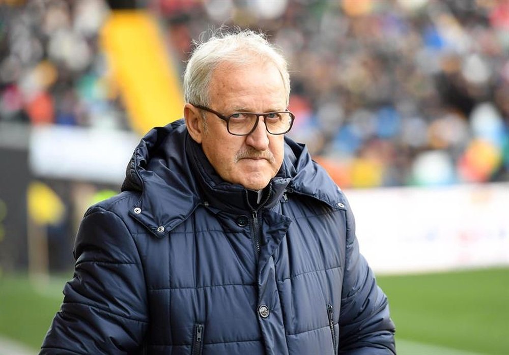 Luigi Delneri já não é o treinador da Udinese. EFE