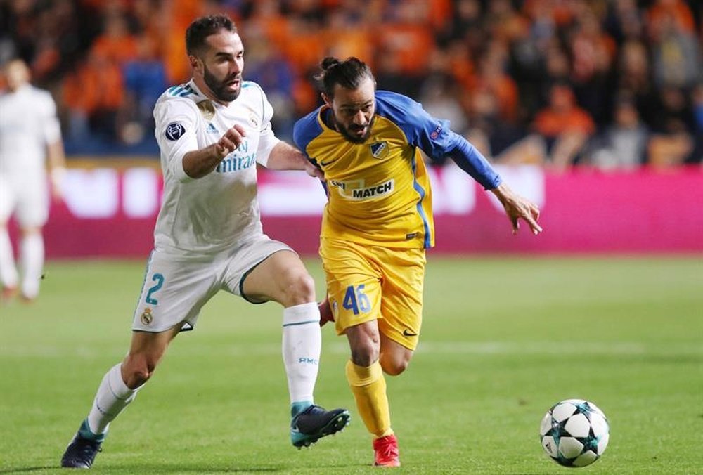 Carvajal vio la tercera tarjeta ante el Apoel. EFE