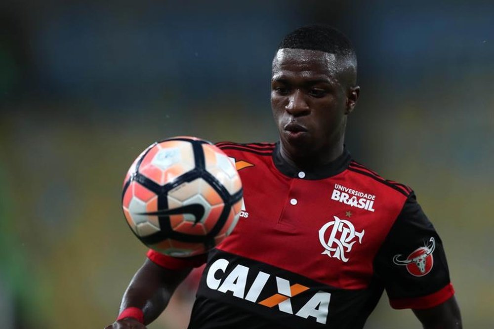 Vinicius quiere seguir en Flamengo. EFE/Archivo