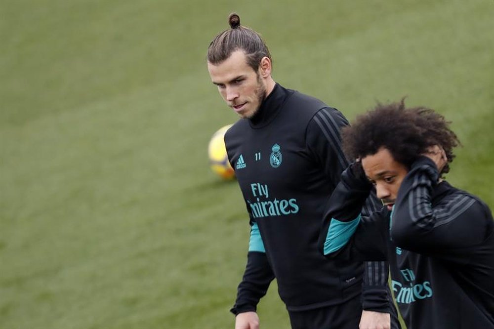 Bale regresó al trabajo con sus compañeros. EFE