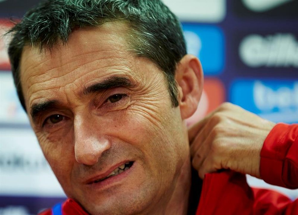 Valverde was frustrated by the decision to disallow Suarez's strike. EFE