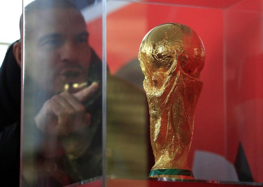La FIFA propone un mini Copa del Mundo. EFE