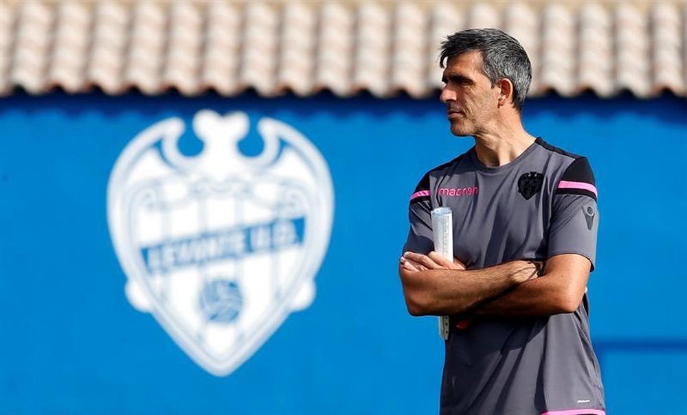 Juan Ramón López Muñiz pide precaución ante el Athletic. EFE