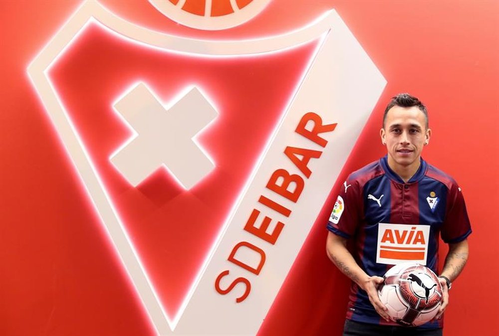 Orellana has joined Eibar until the end of the season. EFE