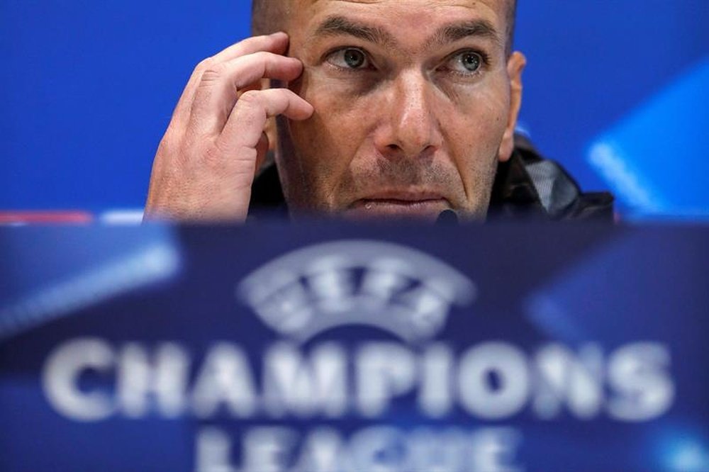 Zidane habló de la salida de James. EFE