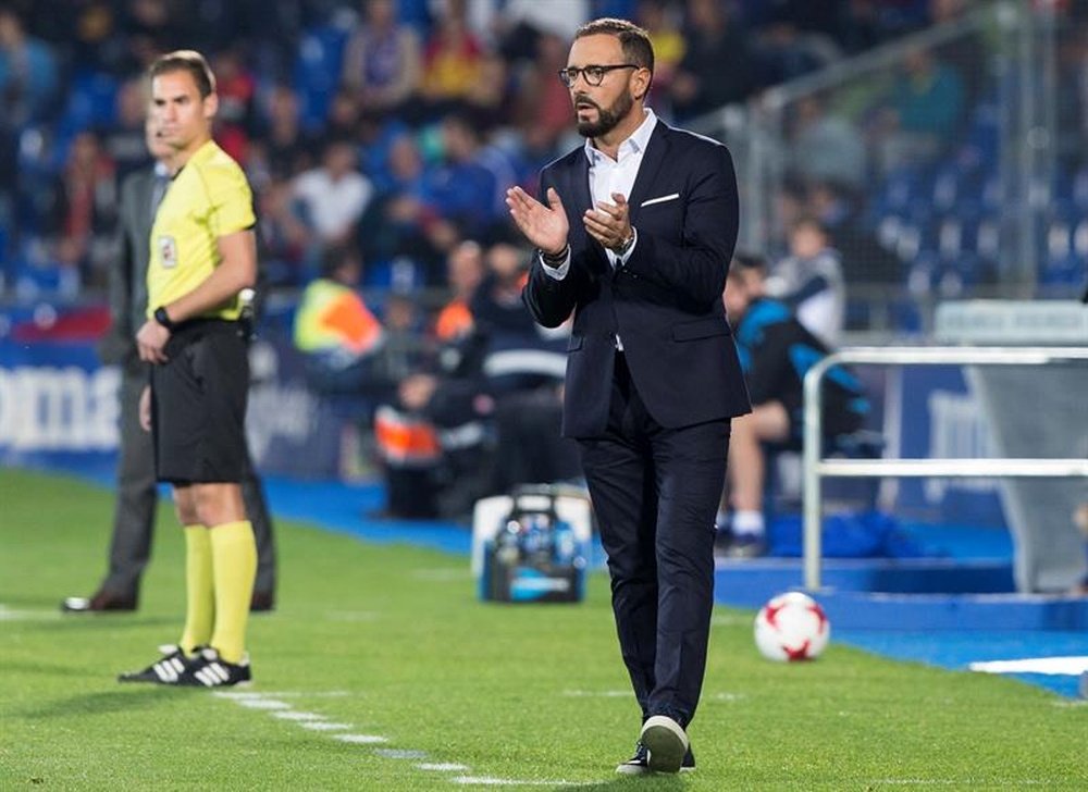 Bordalás dio minutos al jugador congoleño la pasada jornada. EFE/Archivo